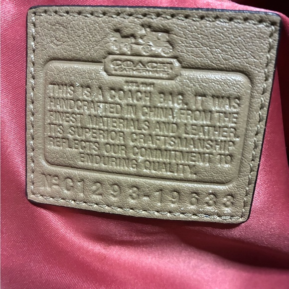 Coach Snake Print Leather Beige & Brown Shoulder Bag w Detachable Strap - Picture 4 of 8